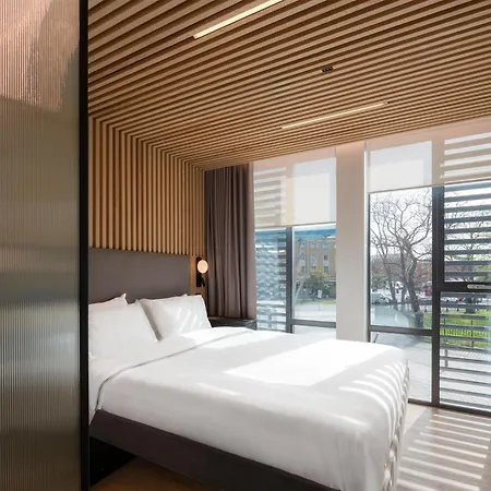 Yotelpad London Stratford, Select By Hilton-3